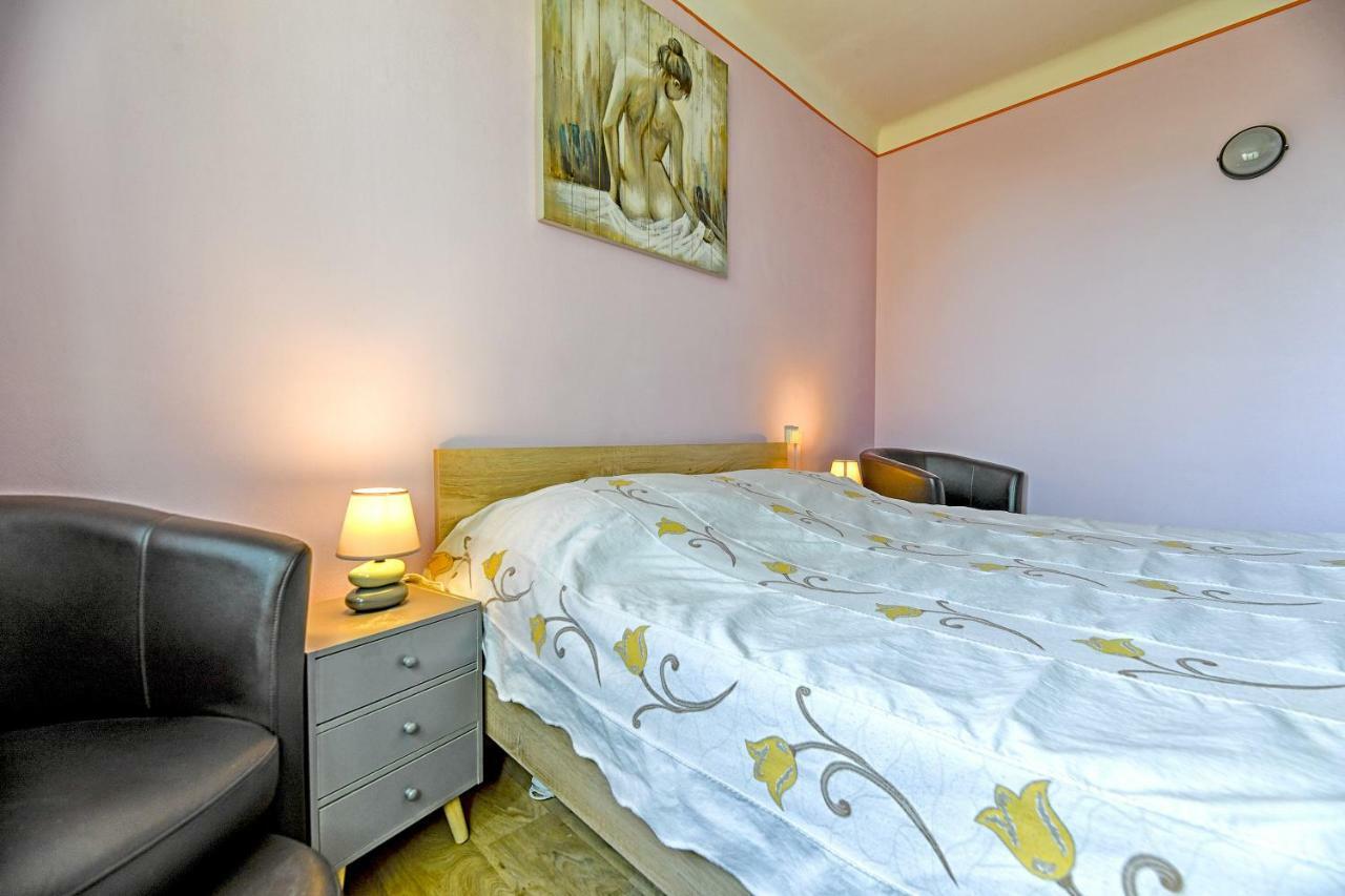 Grand Studio Proche Transport Montpellier Habitación foto
